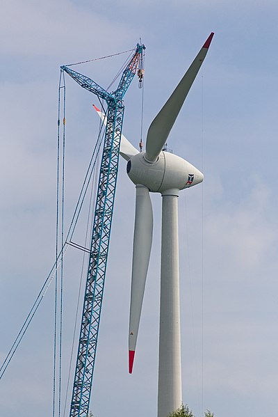 File:Wind power plant 2007-0544.jpg
