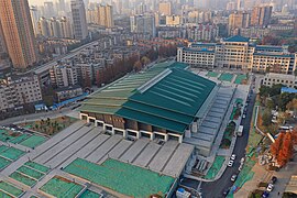 Stadion Zhou.