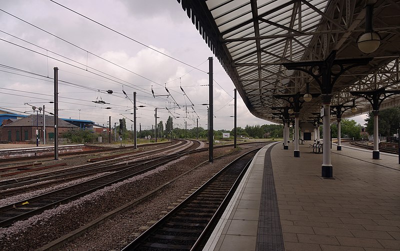 File:York railway station MMB 26.jpg