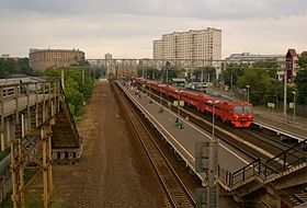 Vista de la plataforma desde el puente Avtozavodsky