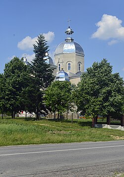 Gereja St. Petrus dan Paulus di Basivka.