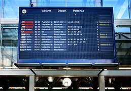 039 Bahnhof Winterthur - railway station departure board in Winterthur, Switzerland.jpg