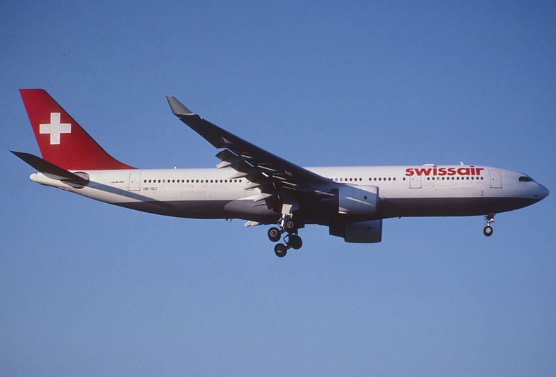 File:134bs - Swissair Airbus A330-223; HB-IQJ@ZRH;23.06.2001 (8353091085).jpg