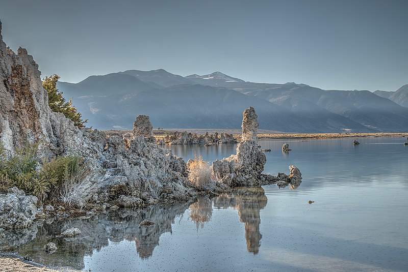 File:17 27 174 mono lake.jpg