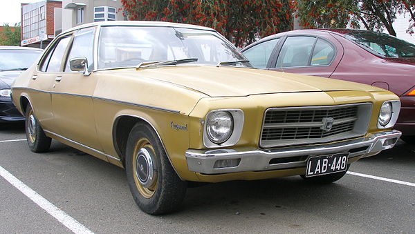 1971–1974 Holden Kingswood (HQ) sedan