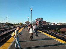 Kenosha Metra station platform