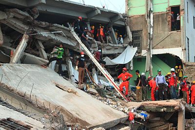 2013 Dhaka garment factory collapse 2013 savar building collapse02.jpg