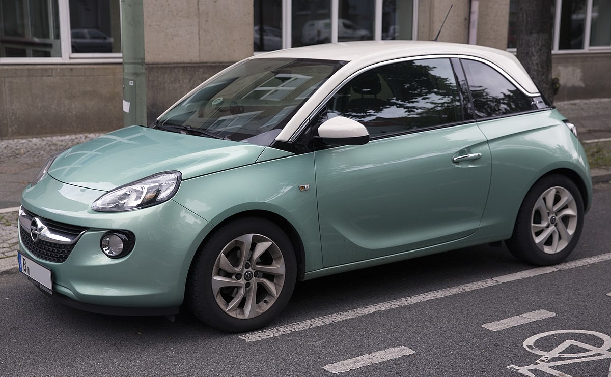 File:2016 Opel Adam in green, front left.jpg - Wikimedia Commons