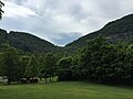 Miniatuur voor Bestand:2017-06-12 15 37 51 View of Cumberland Gap on the border of Kentucky and Virginia from the town of Cumberland Gap in Claiborne County, Tennessee.jpg