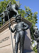 23rd Royal Welch Fusilier guarding a statue of Arthur Wellesley, 1st Duke of Wellington in London. 23rd royal welsh fusiliers.JPG