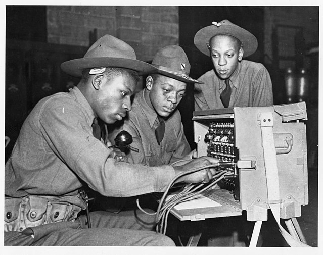 United States Army Signal Corps switchboard operators in the 1940s