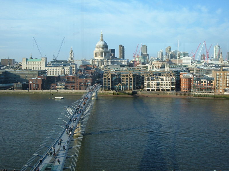 File:Aerial View of Millennium Bridge and St Pauls.JPG