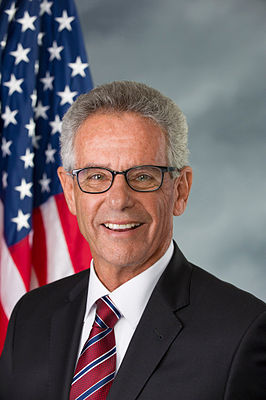 Alan Lowenthal 113º Congreso Retrato.jpeg