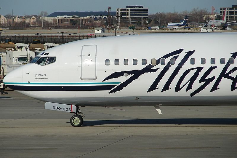 File:Alaska Airlines Boeing 737-900. (3297138391).jpg