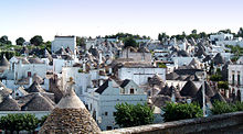 Alberobello retouched.jpg