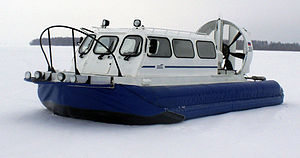 Amphibious boat -Khivus-10- near Vasilsursk zoomer.jpg