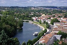 Angoulême L'Houmeau vu des remparts 2012.jpg