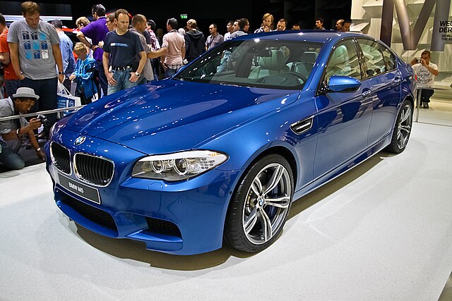 Archivo:BMW M5 F10.jpg - Wikipedia, la enciclopedia libre