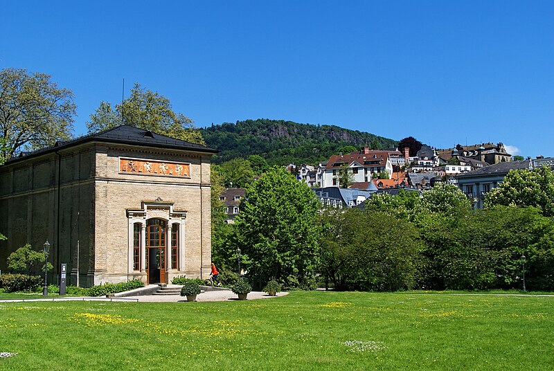 File:Baden Baden - View NW on Trinkhalle.jpg