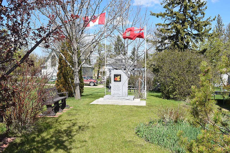 File:Belmont War cenotaph.jpg