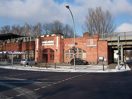 Berlin Wilhelmsruh S Bahnhof Südseite