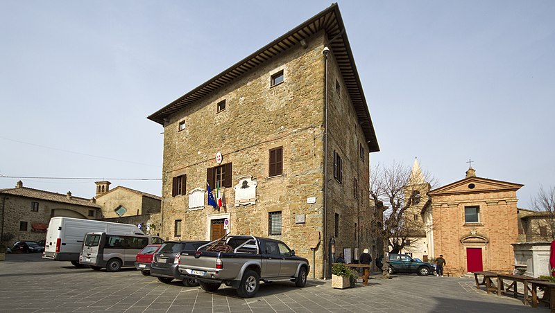 File:Bettona, Province of Perugia, Umbria, Italy - panoramio (7).jpg