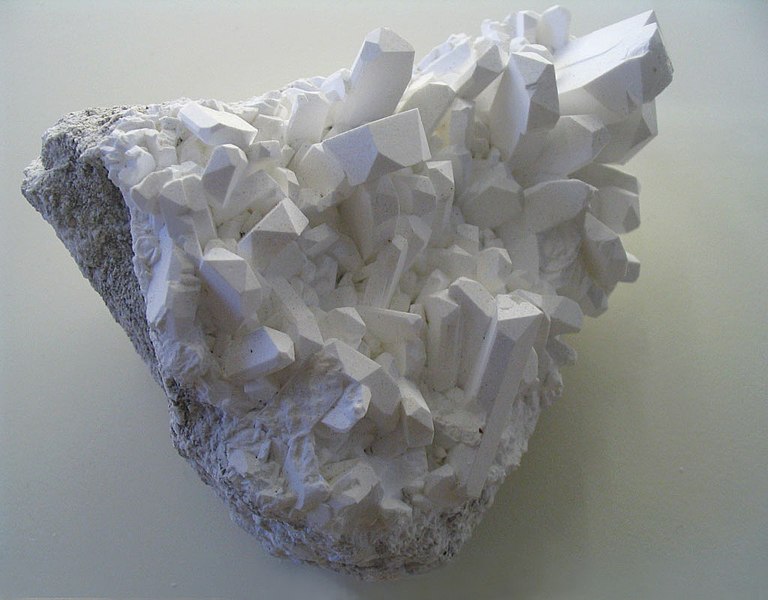 File:Borax crystals.jpg