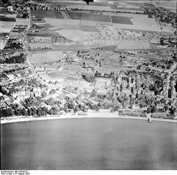 File:Bundesarchiv Bild 195-0714, Rheinbefliegung, Porz.jpg