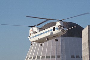 CH-47B (USA 66-19138 NASA 737).jpg