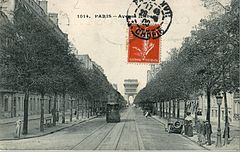 CM 1014 - PARIS - Avenue Kléber.JPG