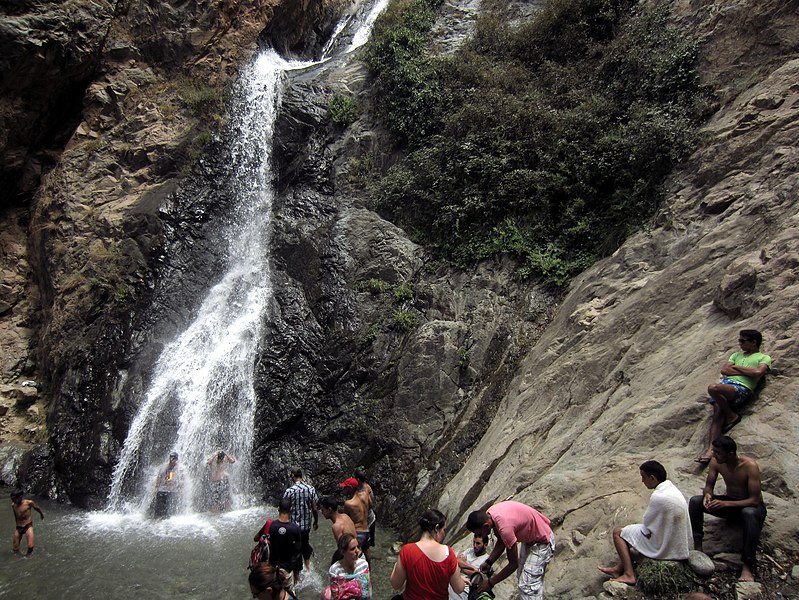 File:Cascades Tsaka n' Zar Setti-Fatma - panoramio.jpg