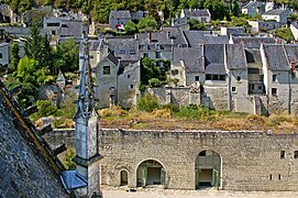 La ciudad de Montsoreau, adosada al castillo