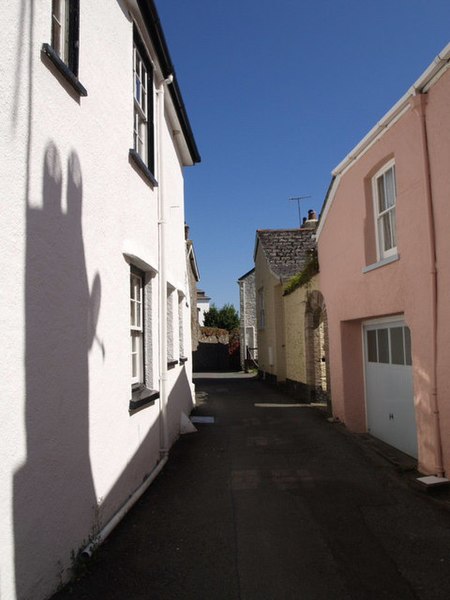 File:Chapel Lane, Stoke Fleming - geograph.org.uk - 535364.jpg