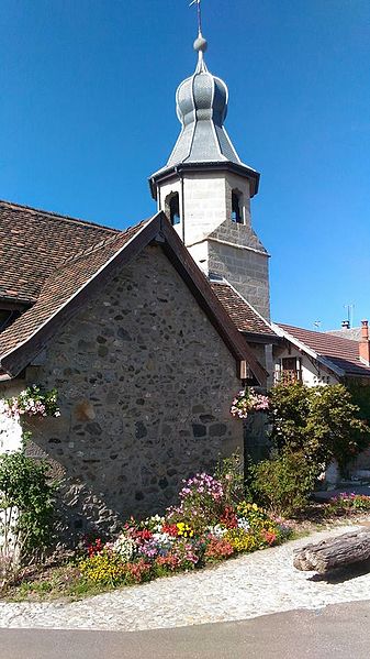 File:Chapelle de Charly.jpg