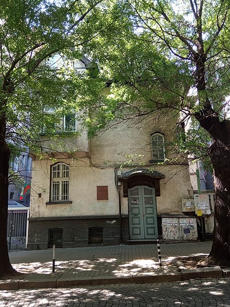 File:Chekalarov's house2.jpg