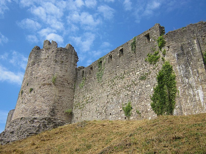 File:Chepstow Castle 1.jpg