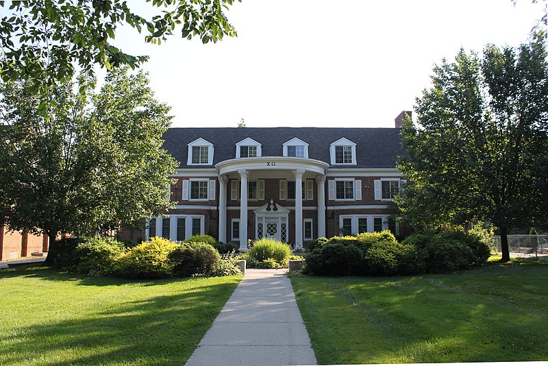 File:Chi Omega Fraternity House, 1525 Washtenaw Avenue, Ann Arbor, Michigan - panoramio.jpg