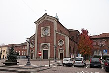 Fitxategi:Chiesa_San_Giorgio_Martire_Casorezzo_11-2010_-_panoramio.jpg