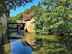 Le moulin sur la dérivation de l'Ognon.