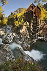 276 votes in Final; Crystal Mill, an 1892 wooden powerhouse located on an outcrop above the Crystal River in Crystal, Gunnison County, Colorado, United States.　– Attribution: Fowler　(frickr) (CC BY-SA 2.0)