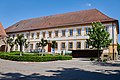 Ehemaliges Friesenhäuser Schloss, heute Rathaus