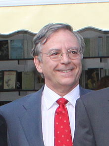 Daniel Peña Sánchez de Rivera, en la Feria del Libro de Madrid de 2010 (dipotong).jpg