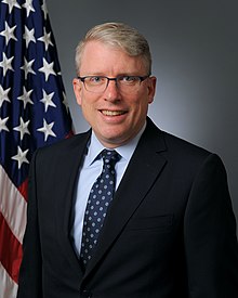 David F.Helvey resmi photo.jpg