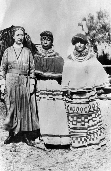 File:Deaconess Bedell with Mary Osceola Huff and Fanny Stuart (2986268577).jpg