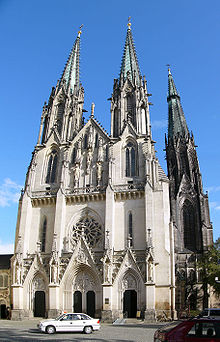 St. Wenceslas Cathedral in Olomouc Dom svateho Vaclava big.jpg