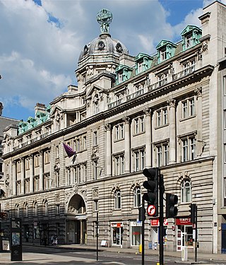 <span class="mw-page-title-main">London Guildhall University</span> University in London from 1992 to 2002