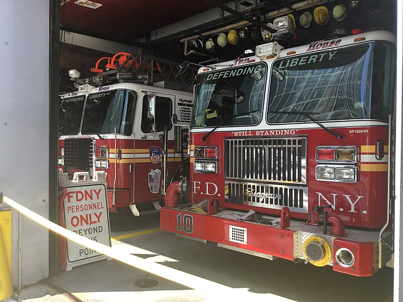 File:FDNY 10 House.jpg