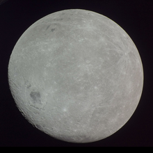 File:Moon rotating thirdquarter 220px.gif - Wikimedia Commons