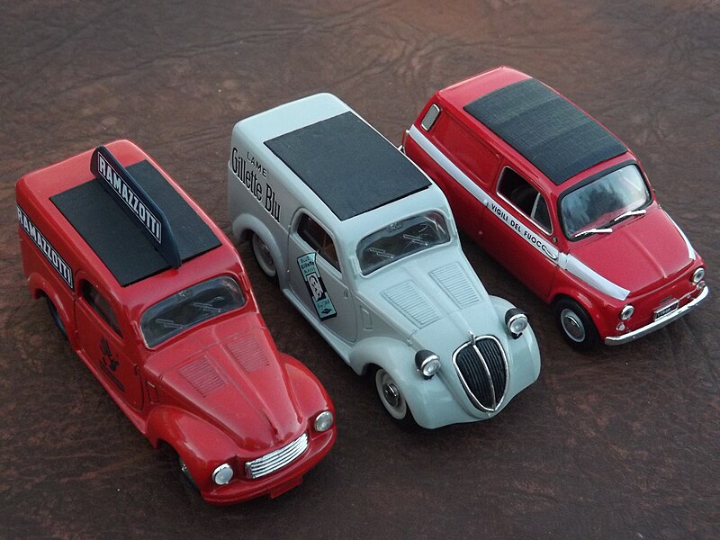 File:Fiat 500 B Topolino c.1946, 500 C c.1949, Nuova 500 c.1965 Van - Fourgoncino (15958850041).jpg