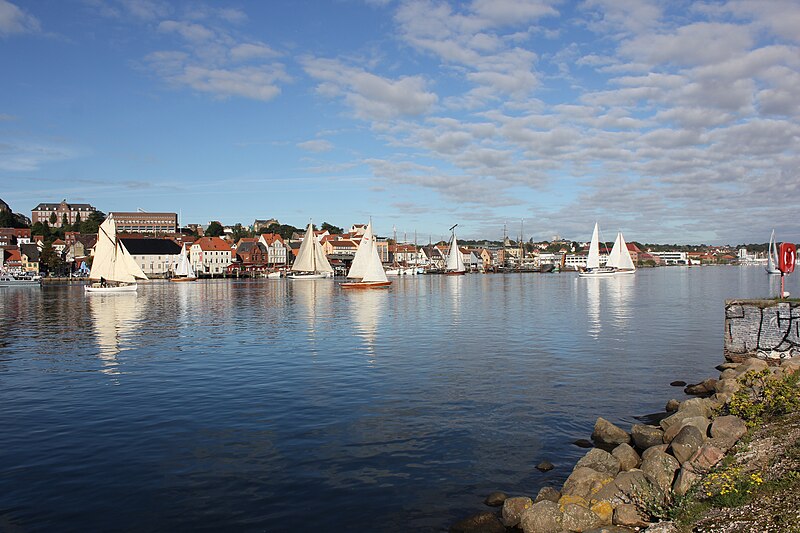 File:Flensburger Regatta von 1855 (Flensburg 2013), Bild 03.JPG